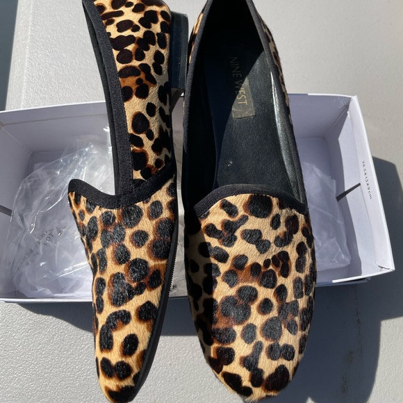 Nine West Cheetah Flats - Picture 2 of 2
